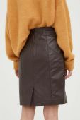 Шкіряна спідниця BA&SH колір коричневий mini пряма Шкіряна спідниця BA&SH колір коричневий mini пряма