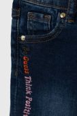 Дитячі джинси Guess колір темно-синій (3404397) Дитячі джинси Guess колір темно-синій (3404397)