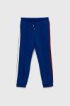 Дитячі спортивні штани Tommy Hilfiger колір синій з аплікацією (3316611) Дитячі спортивні штани Tommy Hilfiger колір синій з аплікацією (3316611)