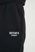 Бавовняні спортивні штани Rotate колір чорний з аплікацією