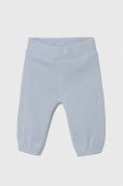 Бавовняні штани для немовлят United Colors of Benetton з аплікацією колір блакитний