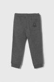 Дитячі бавовняні штани United Colors of Benetton колір сірий однотонні (3395046)