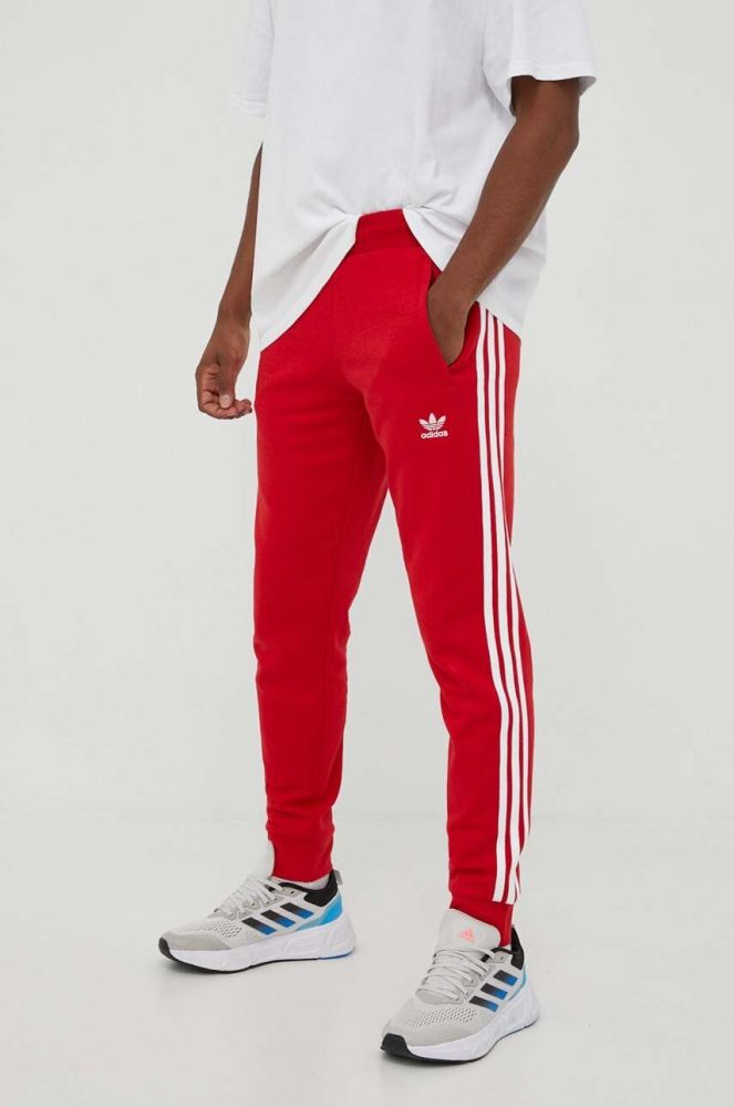 Спортивні штани adidas Originals колір червоний з аплікацією (3388597)