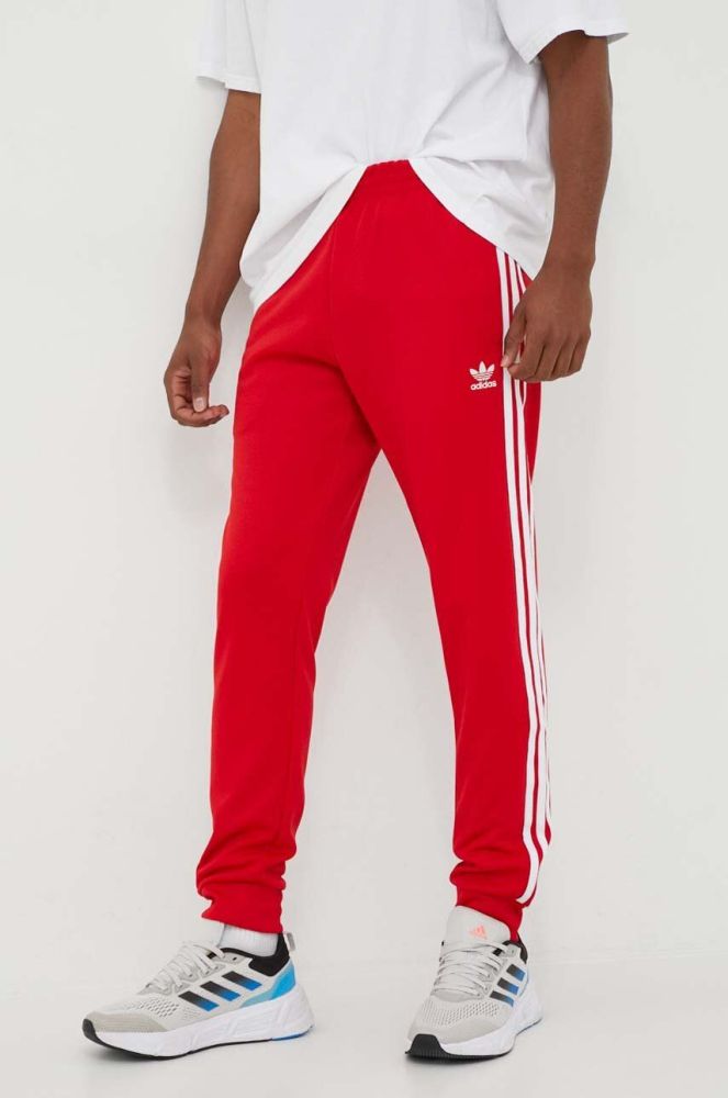 Спортивні штани adidas Originals колір червоний з аплікацією (3388603)