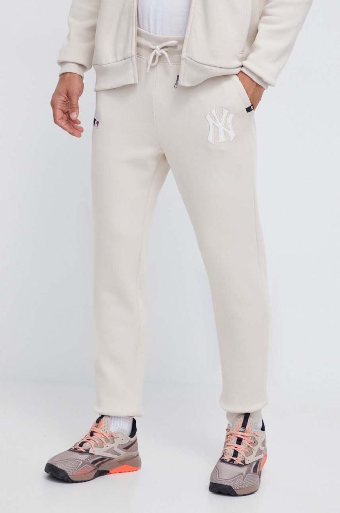 Спортивні штани 47brand MLB New York Yankees колір бежевий з аплікацією