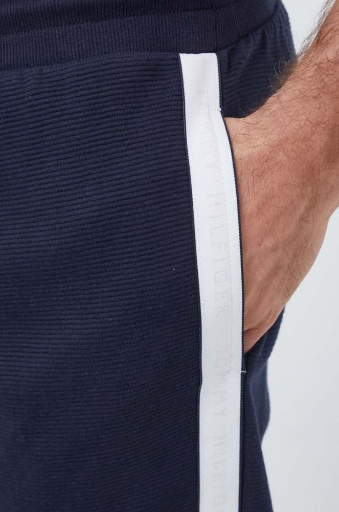 Бавовняні спортивні штани Tommy Hilfiger колір синій з аплікацією (3582898) фото 4