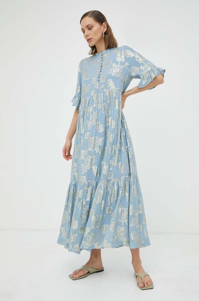 Сукня Bruuns Bazaar maxi розкльошена колір блакитний