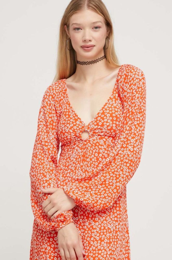Сукня Billabong колір помаранчевий maxi розкльошена фото 5