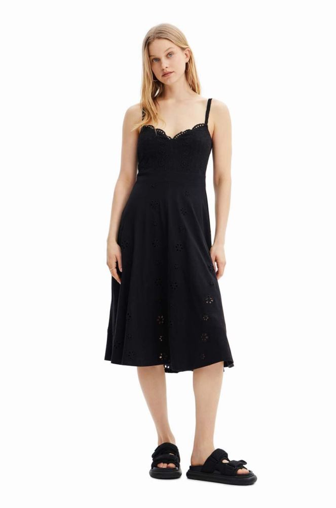 Сукня Desigual колір чорний midi розкльошена (3373305)