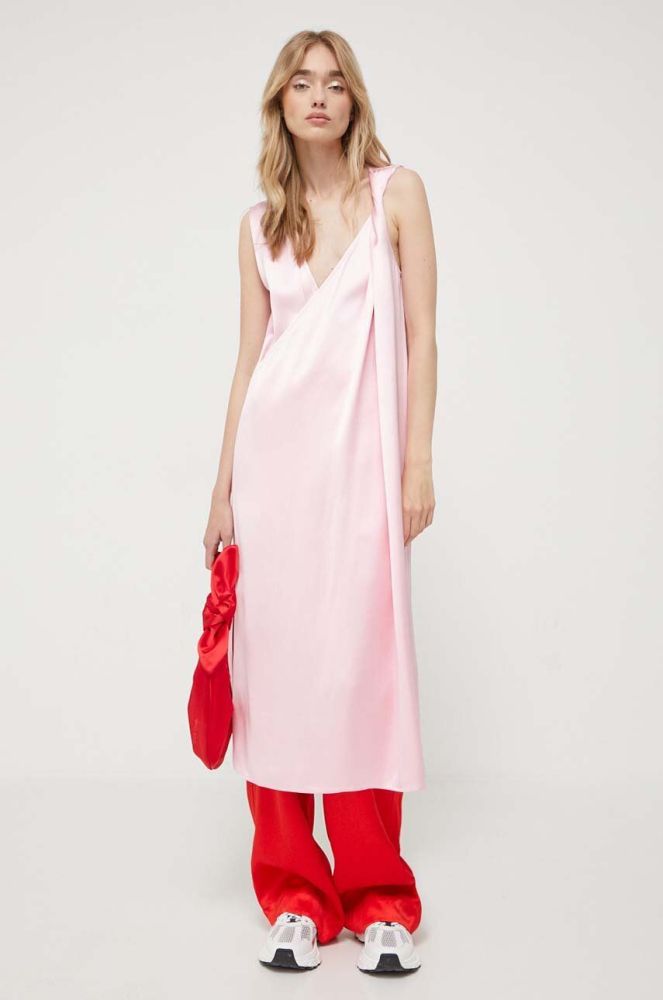 Сукня Stine Goya колір рожевий midi розкльошена