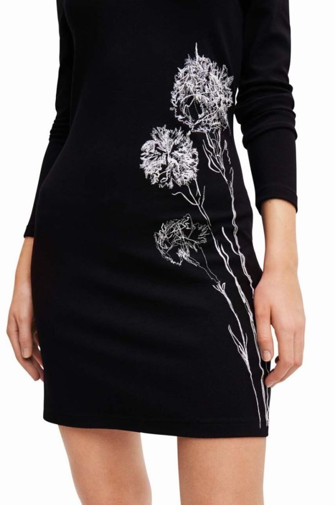 Сукня Desigual колір чорний mini облягаюча (3551389) фото 3