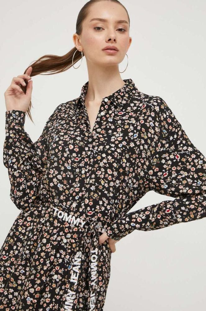 Сукня Tommy Jeans колір чорний maxi розкльошена фото 4