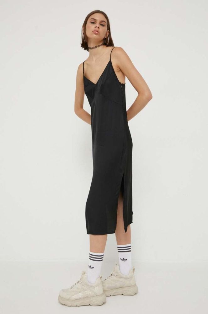 Сукня Superdry колір чорний midi облягаюча (3404625) фото 2