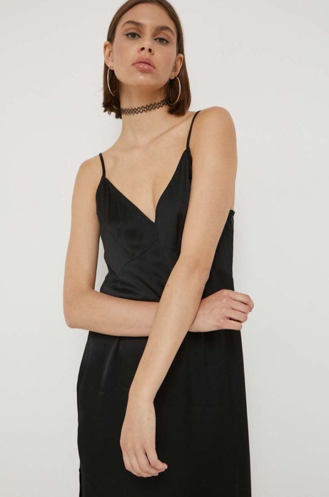 Сукня Superdry колір чорний midi облягаюча (3404625) фото 5