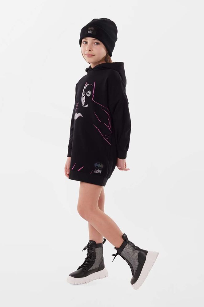 Дитяча бавовняна сукня Dkny x DC Comics колір чорний mini пряма (3643820)