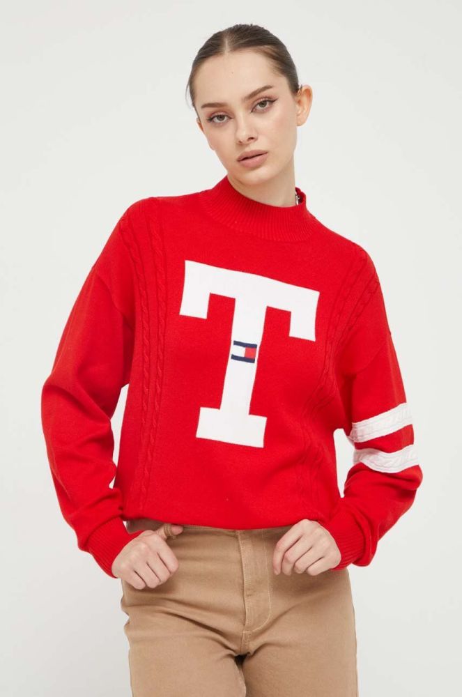 Бавовняний светр Tommy Jeans колір червоний півгольф