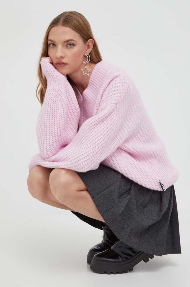 Вовняний светр HUGO жіночий колір рожевий теплий (3490440)