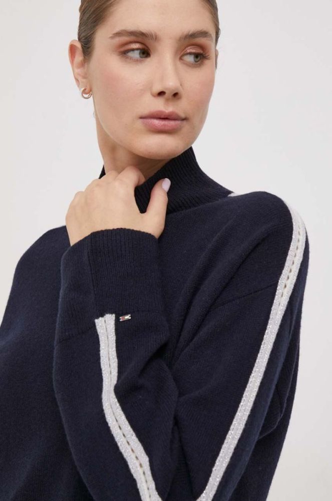 Вовняний светр Tommy Hilfiger жіночий колір синій півгольф фото 4