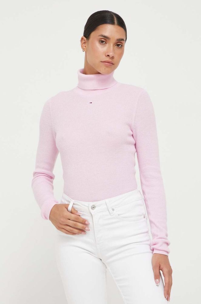 Светр Tommy Jeans жіночий колір рожевий легкий гольф (3432129)