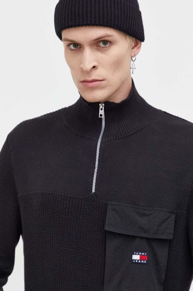 Бавовняний светр Tommy Jeans колір чорний півгольф (3558724) фото 4