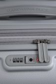 Валіза Mandarina Duck колір срібний (3386413)
