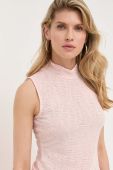 Топ Guess жіночий колір рожевий півгольф
