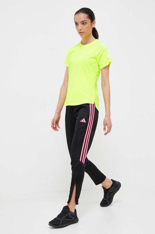 Тренувальна футболка adidas Performance Hilo колір зелений фото 2