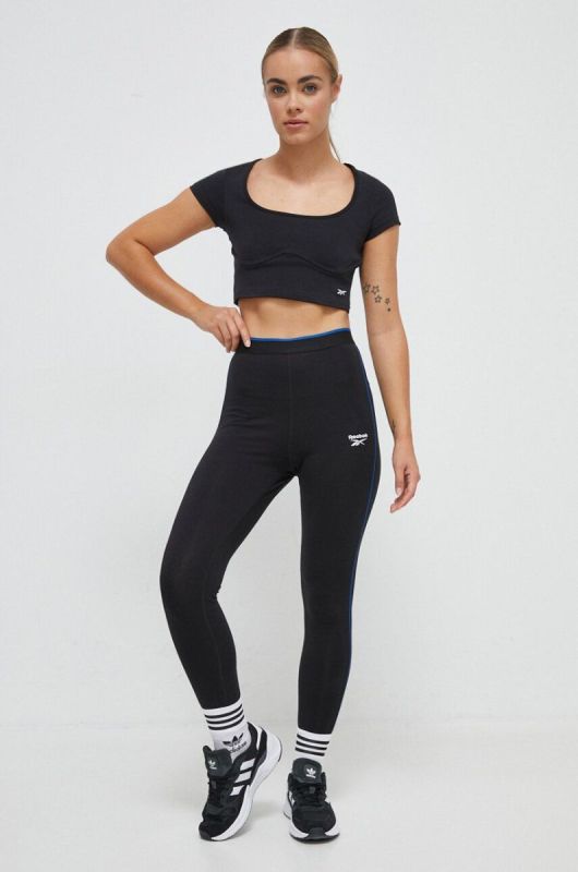 Футболка Reebok Classic жіночий колір чорний (3576181) фото 2