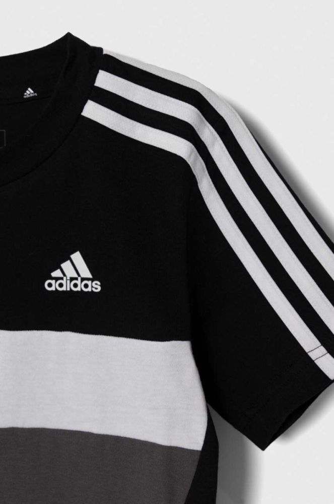 Дитяча бавовняна футболка adidas колір чорний візерунок фото 4
