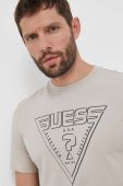 Футболка Guess чоловічий колір бежевий з принтом (3310609)