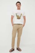 Бавовняна футболка Guess колір бежевий з принтом (3317009)