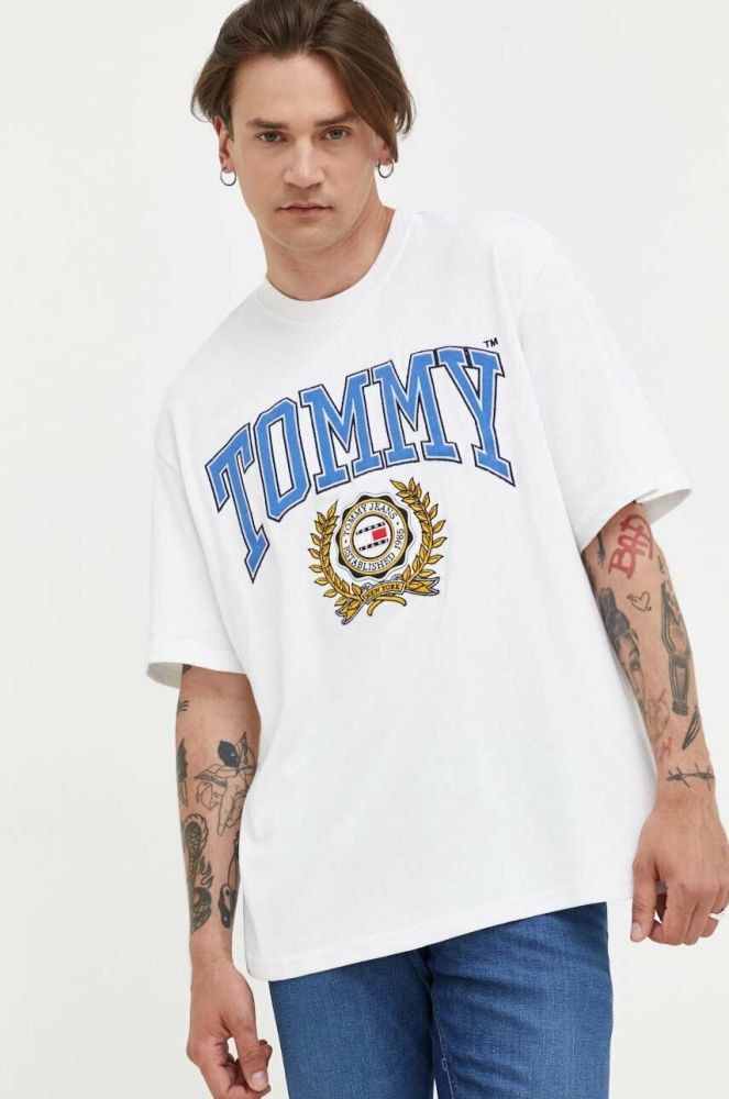 Бавовняна футболка Tommy Jeans колір бежевий з аплікацією (3294489)