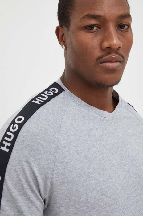 Футболка лаунж HUGO колір сірий з аплікацією