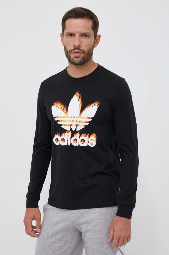 Бавовняний лонгслів adidas Originals колір чорний з принтом (3320137)