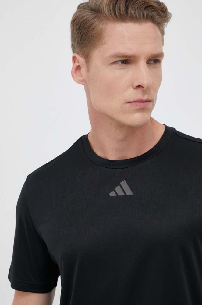 Тренувальна футболка adidas Performance HIIT Slg колір чорний з принтом фото 4