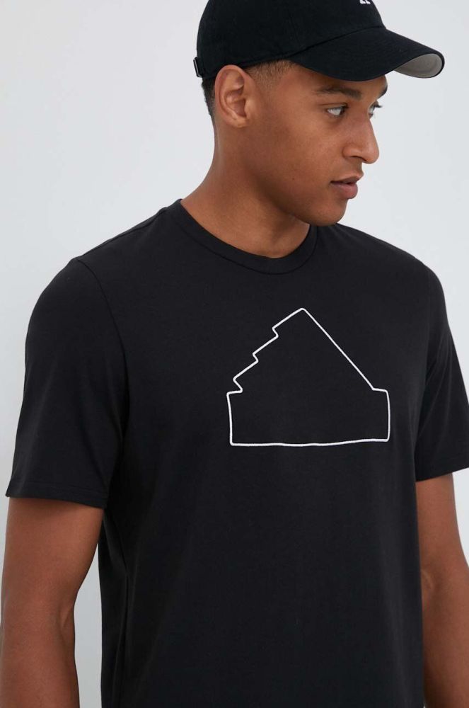 Бавовняна футболка adidas колір чорний з аплікацією (3384344)