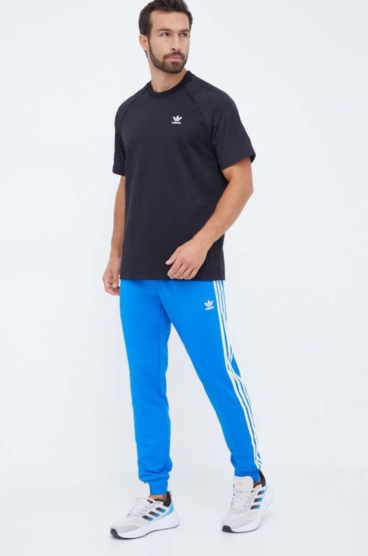 Футболка adidas Originals чоловічий колір чорний з аплікацією фото 2