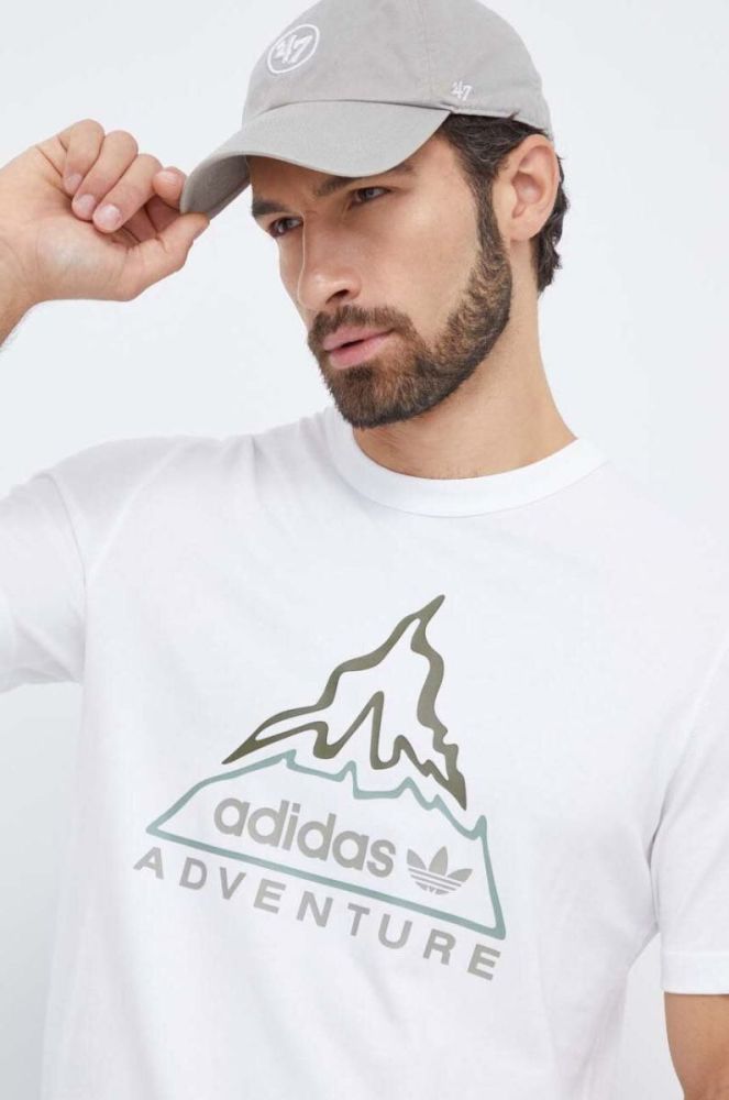 Бавовняна футболка adidas Originals чоловічий колір бежевий з принтом фото 4