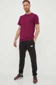 Бавовняна футболка The North Face колір фіолетовий з принтом (3388951)