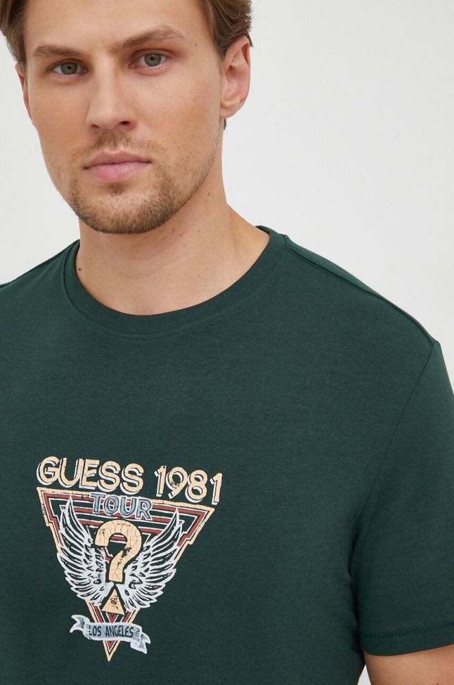 Футболка Guess чоловічий колір зелений з принтом (3558881)