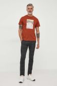Бавовняна футболка Pepe Jeans чоловічий колір коричневий з принтом (3622673)