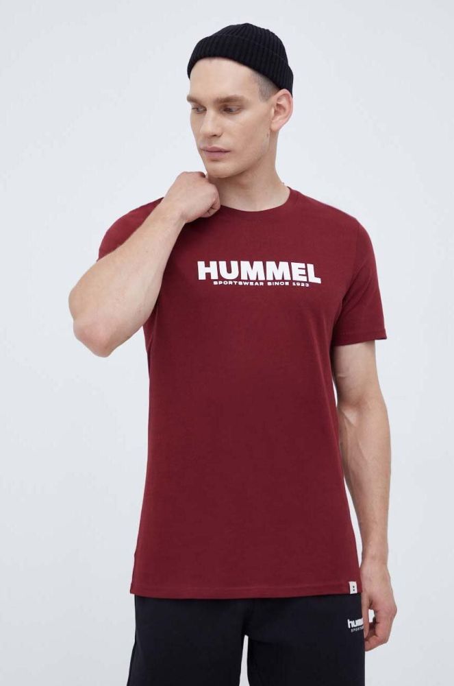 Бавовняна футболка Hummel колір бордовий з принтом