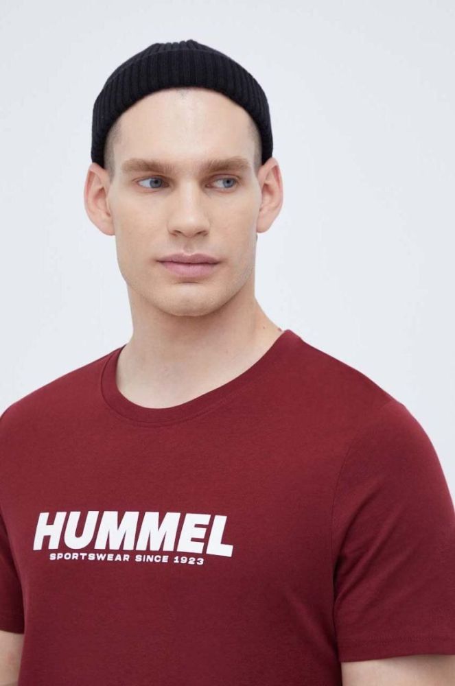Бавовняна футболка Hummel колір бордовий з принтом фото 4