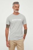 Бавовняна футболка United Colors of Benetton колір сірий з принтом (3412140)