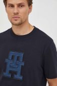 Бавовняна футболка Tommy Hilfiger колір синій з аплікацією (3578684)