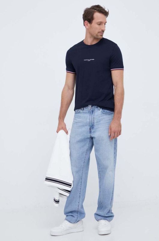 Бавовняна футболка Tommy Hilfiger колір синій з аплікацією (3447971) фото 2