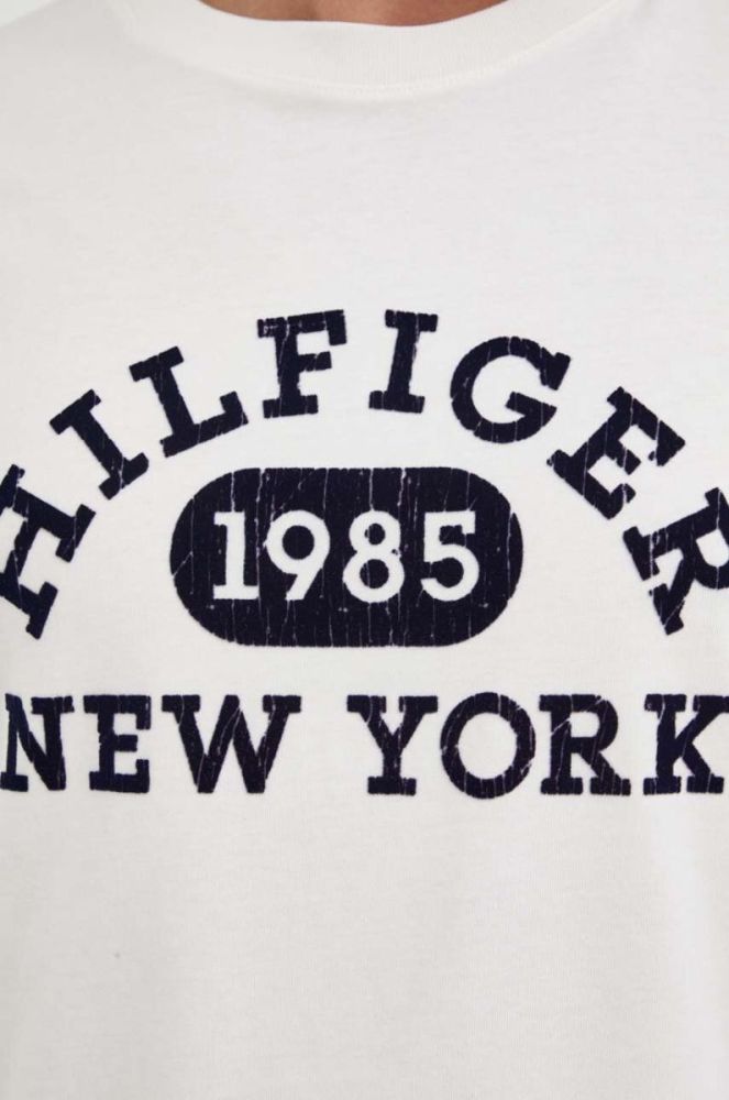 Бавовняна футболка Tommy Hilfiger колір бежевий з аплікацією (3435346) фото 5