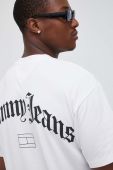 Бавовняна футболка Tommy Jeans колір білий з принтом (3422438)