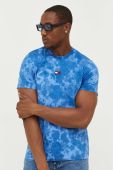 Бавовняна футболка Tommy Jeans візерунок колір блакитний (3422449)