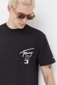Бавовняна футболка Tommy Jeans колір чорний з принтом (3558973)